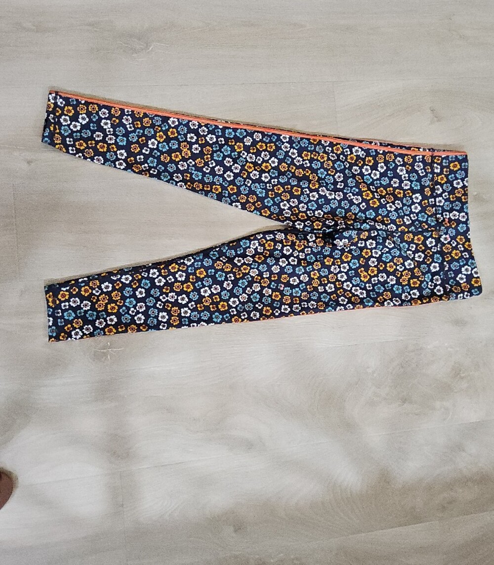 The Upside Navy Floral Leggings with Pink Side Stripes - Picture 2 of 4